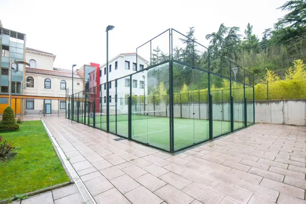 Terrain de padel : Abba Burgos Hotel, Castille-et-León - photo 1