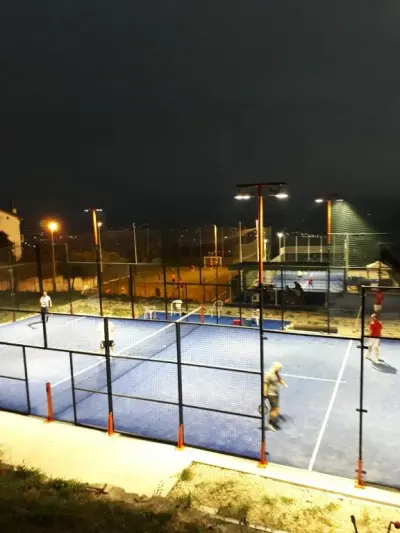 Terrain de padel : Agriturismo Alta Collina, Bénévent - photo 1