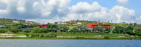 Amanali Country Club & Nautica - hotel photo 1
