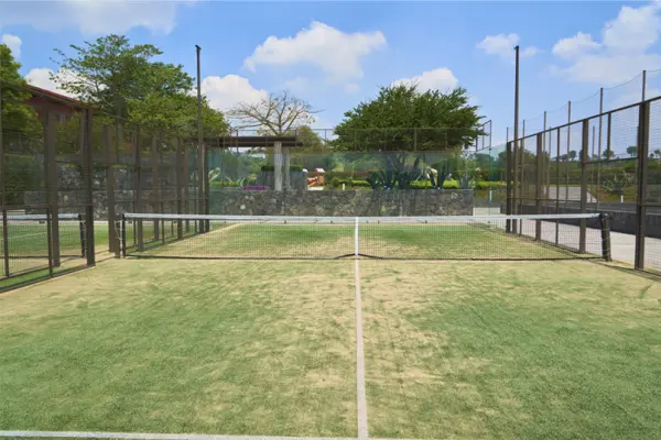 Padel court at Amanali Country Club & Nautica, Tepeji del Río Hidalgo - photo 2