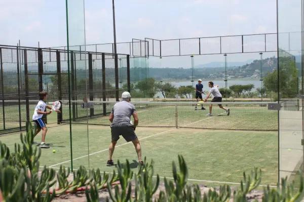 Padel court at Amanali Country Club & Nautica, Tepeji del Río Hidalgo - photo 4