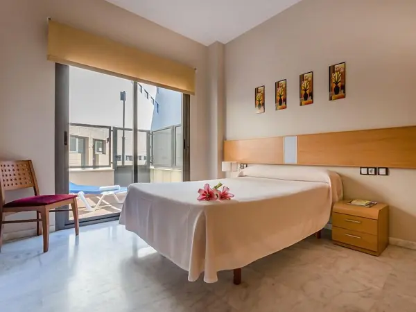 Apartamentos Turísticos Covadonga - foto 3 del hotel