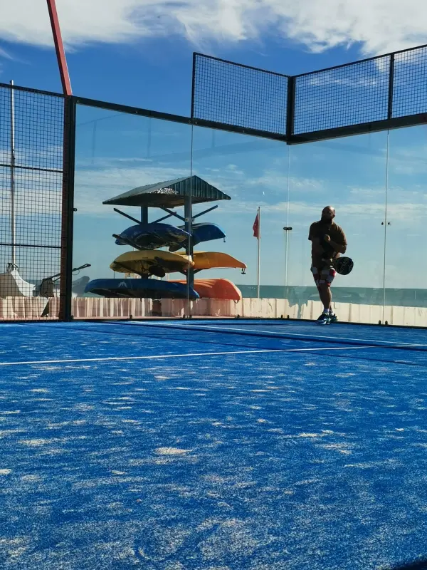 Padelplatz bei Argan Al Bidaa Hotel and Resort , Kuwait, Gouvernement Hawalli - Foto 2