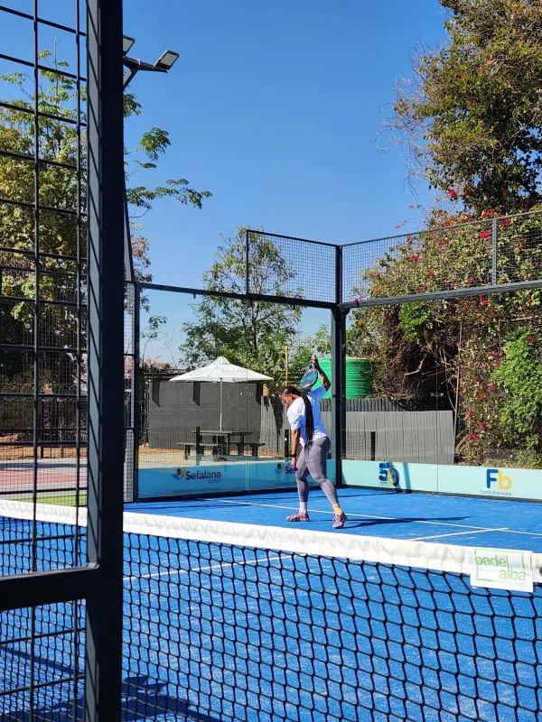 Padelplatz bei Avani Gaborone Resort & Casino, Südost-Distrikt - Foto 1