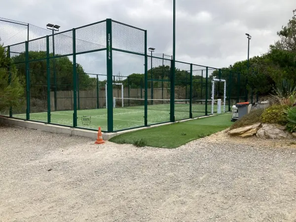 Pista de pádel en Azen Cool House, Lisboa - foto 1