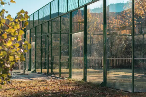 Terrain de padel : Balneario de Manzanera El Paraíso, Aragon - photo 1