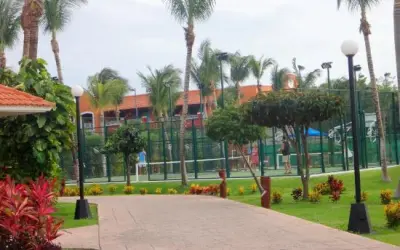 Padel court at Barceló Maya Colonial, Riviera Maya - photo 3