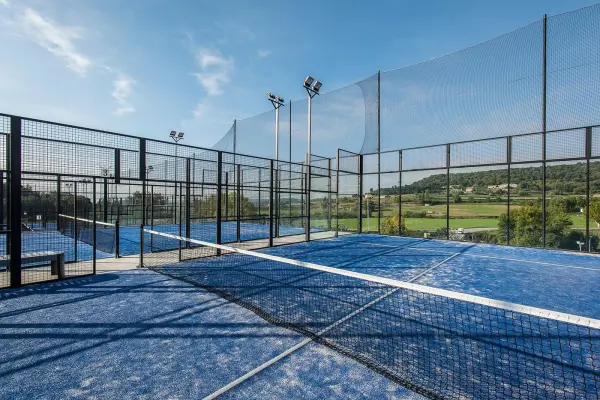 Pista de pádel en Berga Resort, Cataluña - foto 2