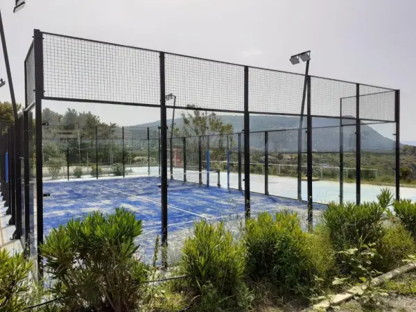 Pista de pádel en Blue Bay Resort, Capo Vaticano - foto 2