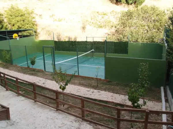 Padelplatz bei Casa Rural Etxarrienea, Navarra - Foto 1