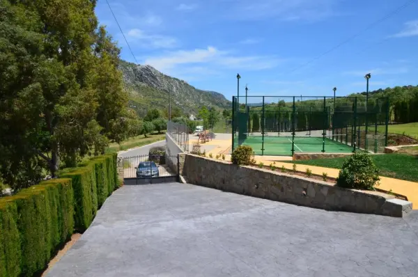 Padelplatz bei Casa Rural Los Cascajales, Andalusien - Foto 3