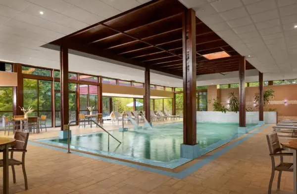 Center Parcs - hotel photo 3
