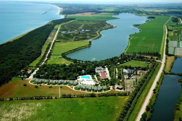 Club Village & Hotel Spiaggia Romea - foto 1 del hotel