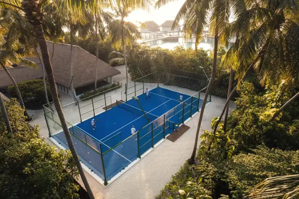 Padelplatz bei COMO Maalifushi, Thaa-Atoll - Foto 2