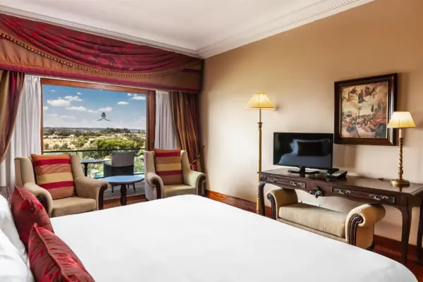 Convento do Espinheiro, Historic Hotel & Spa - hotel photo 3