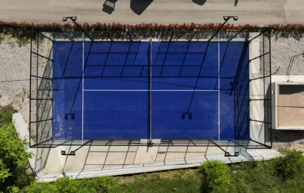 Pista de pádel en Crivac Padel Villa, Crivac - foto 1