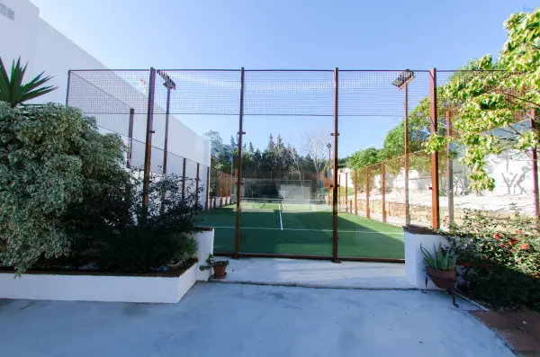 Pista de pádel en Cuarton Villa, Andalucía - foto 1