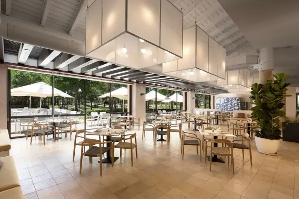 DoubleTree by Hilton Islantilla Beach Golf Resort - photo 4 de l'hôtel