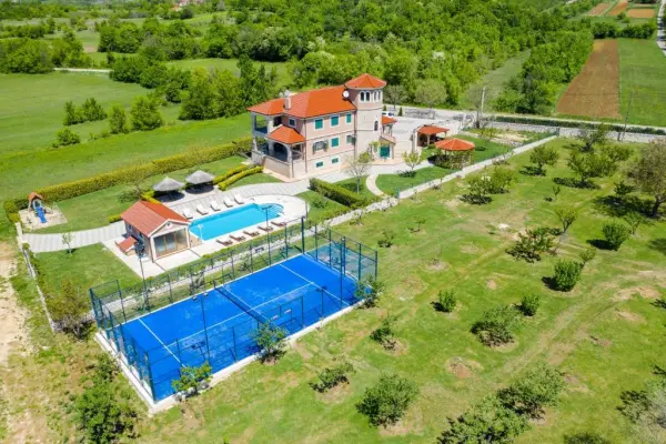 Drniš Mountain View Padel Villa - Hotelfoto 1
