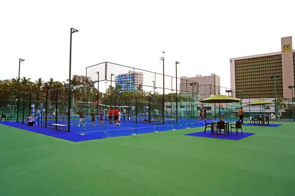 Padelplatz bei El Cid Granada Hotel & Country Club, Mazatlán - Foto 1