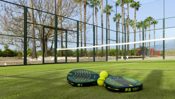 Pista de pádel en Finca La Familia Naranja, Andalucía - foto 3