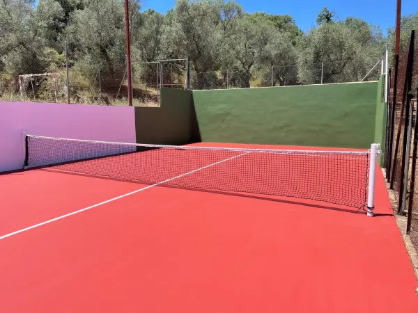 Padel court at Finca Valbono, La Rioja - photo 1