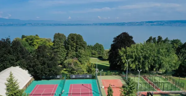 Padel court at Hôtel Ermitage, Neuvecelle - photo 1