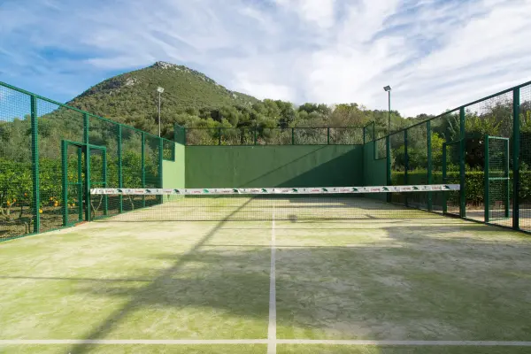 Padelplatz bei Hacienda El Descanso, Andalusien - Foto 3