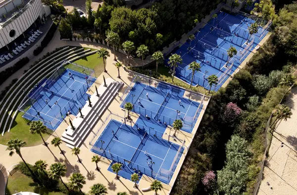 Pista de pádel en Higuerón Hotel Curio Collection by Hilton, Andalucía - foto 1