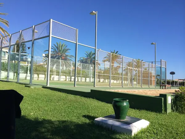 Pista de pádel en Hipotels Flamenco Conil, Andalucía - foto 3