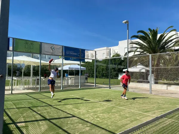 Padelplatz bei Hipotels Gran Conil, Andalusien - Foto 3