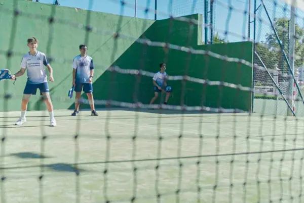 Terrain de padel : Holiday World Resort, Andalousie - photo 1
