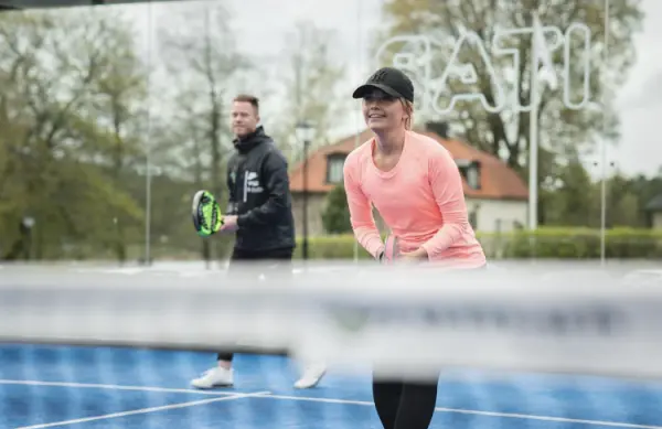 Padelplatz bei Hooks Herrgård, Jönköping - Foto 2