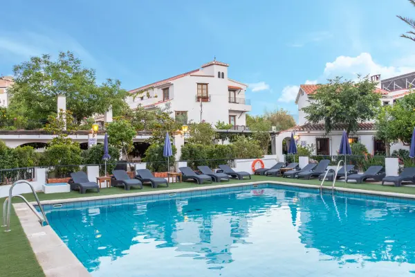 Hotel Alcadima - Hotelfoto 1