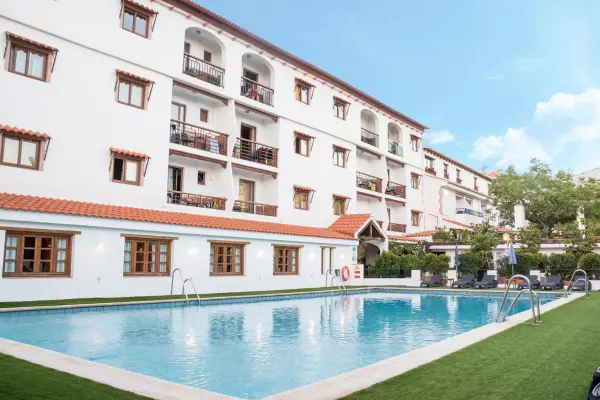 Hotel Alcadima - Hotelfoto 2