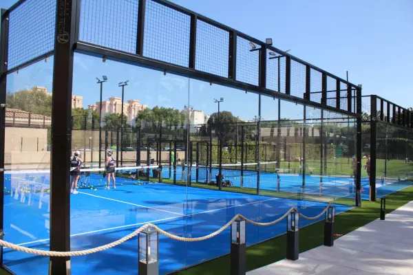 Padel court at Hotel Alicante Golf, Valencian Community - photo 2