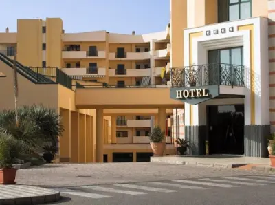 Hotel Apan - Hotelfoto 1