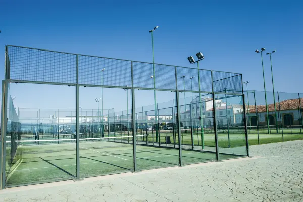 Padelplatz bei Hotel Cortijo Santa Cruz, Extremadura - Foto 1