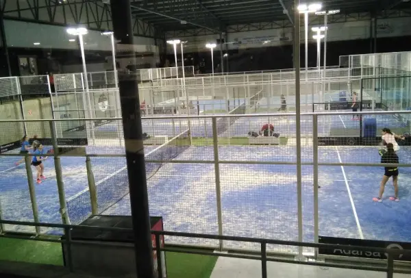 Padelplatz bei Hotel Doña Brígida Salamanca Forum, Kastilien und León - Foto 2