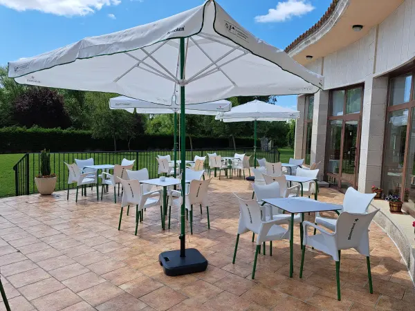 Hotel El Prado de las Merinas - hotel photo 2
