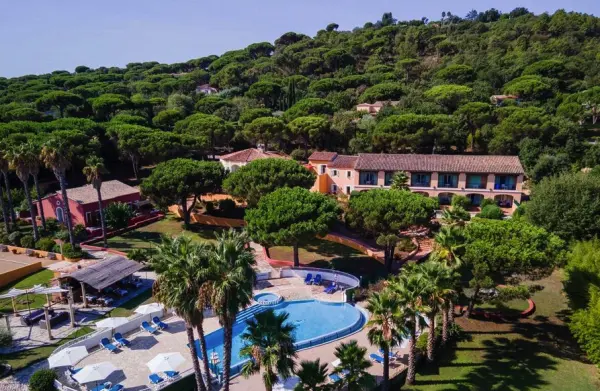 Hotel La Romarine - hotel photo 1