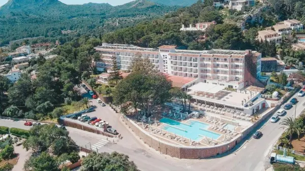 Hotel Na Taconera Sport & Relax - Hotelfoto 1