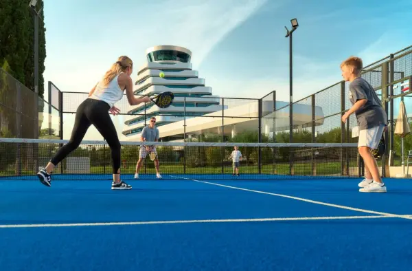 Padelplatz bei Hotel Olympia, Vodice - Foto 1