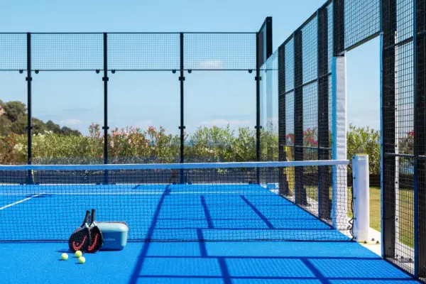 Padelplatz bei Hotel Pitrizza, Costa Smeralda, Sardinien - Foto 1