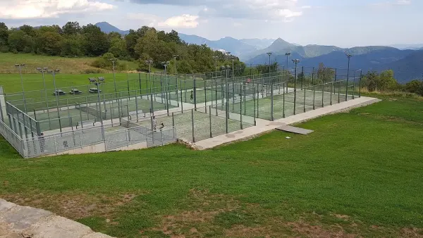 Pista de pádel en Hotel Puig Francó, Cataluña - foto 3