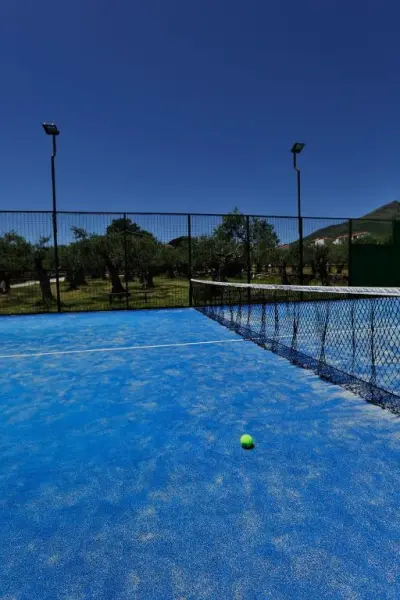 Padelplatz bei Hotel Rural La Covacha, Extremadura - Foto 2