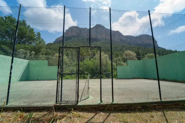 Terrain de padel : Hotel Rural S'Olivaret & Spa, Îles Baléares - photo 1