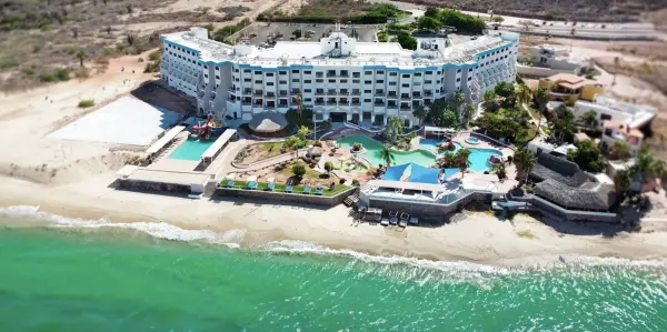 Hotel San Carlos Plaza - photo 1 de l'hôtel
