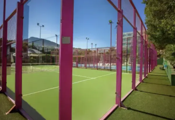 Padelplatz bei Hotel Servigroup Marina Playa, Andalusien - Foto 3