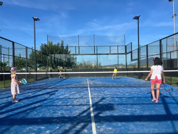 Padelplatz bei Hotel TorreMirona Golf & Spa, Katalonien - Foto 3